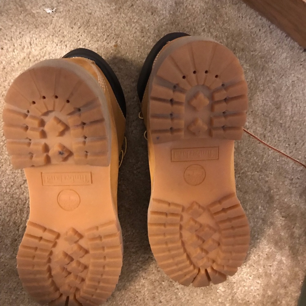 Timberlands - Picture 4 of 5